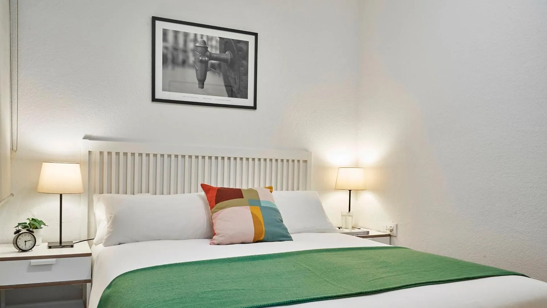 Apartment Love Local Life Near Sagrada Familia By Myrentalhost Barcelona Spanien